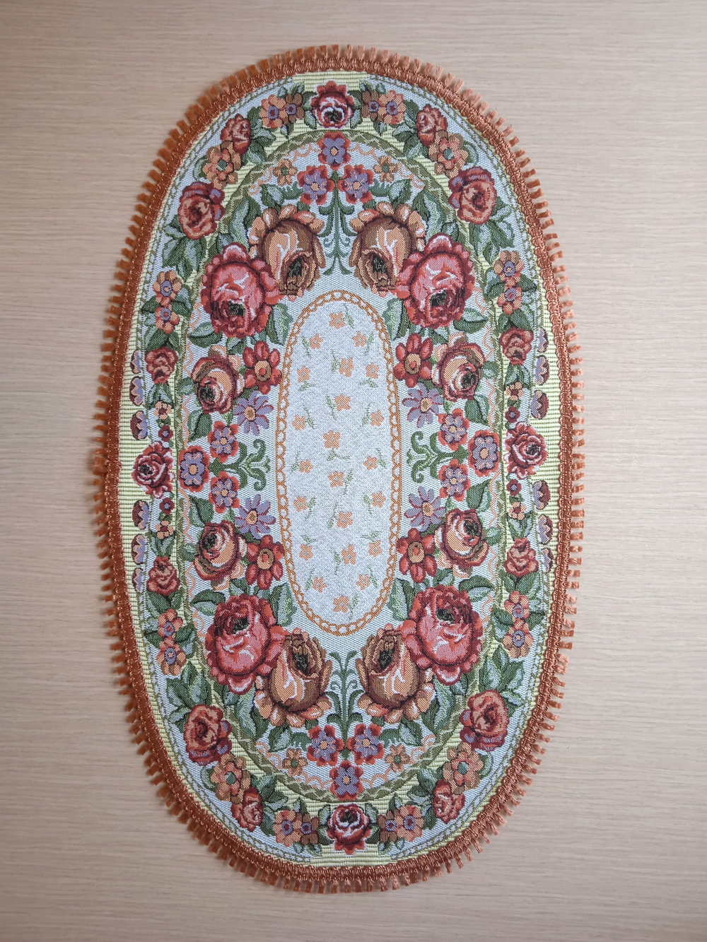 Декоративная сервировочная салфетка (40х69) Розы