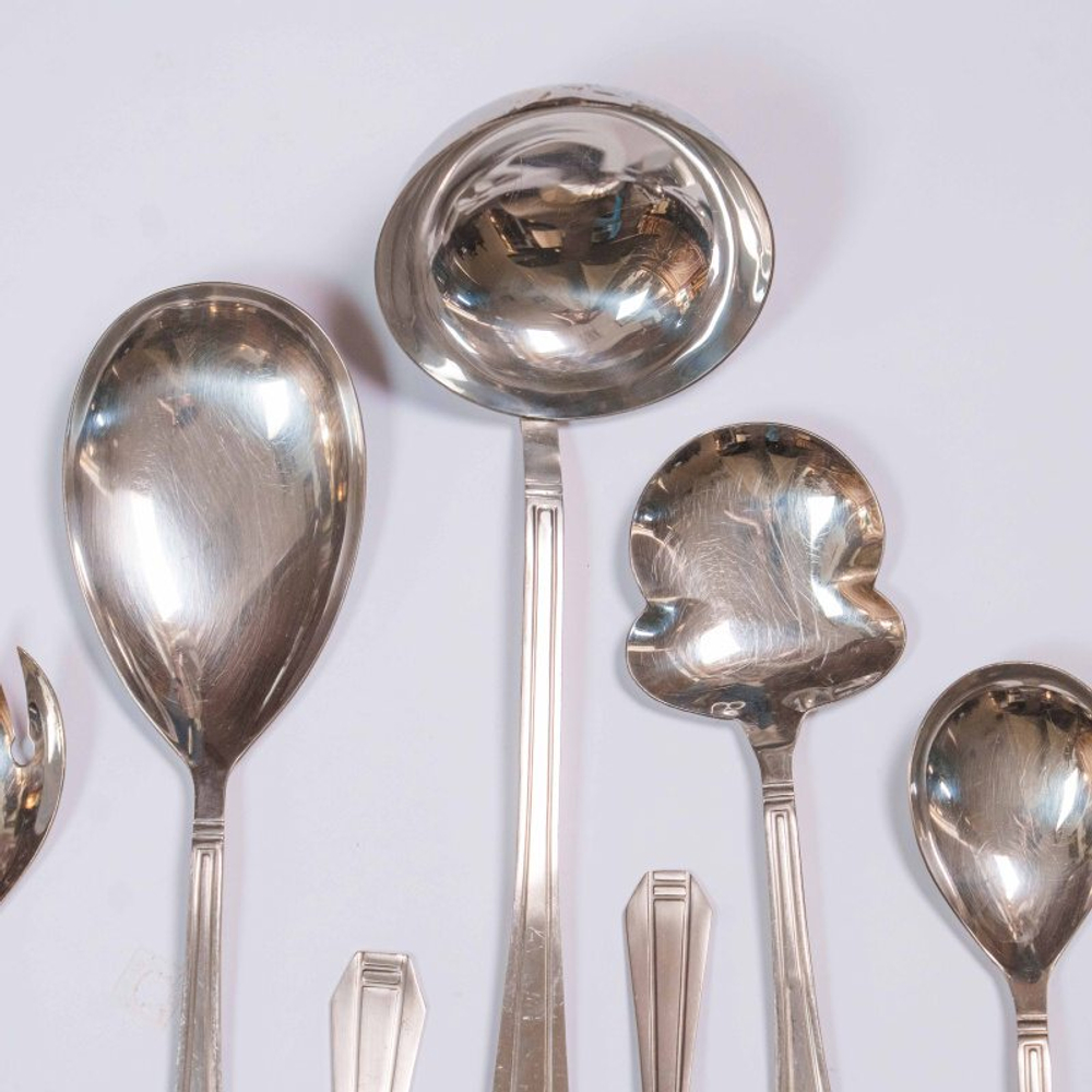 Комплект столовых приборов на 12 персон