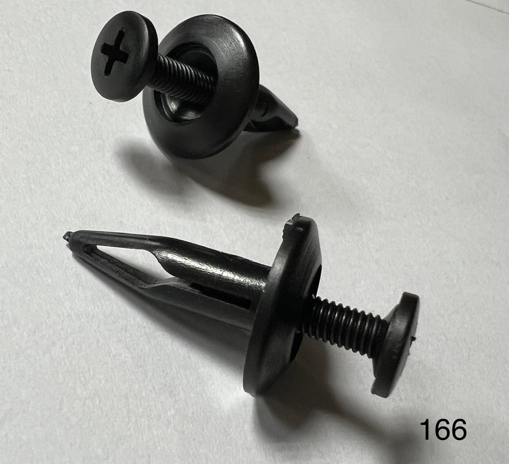 Клипса иномарка  Код- 166 (20шт/уп)