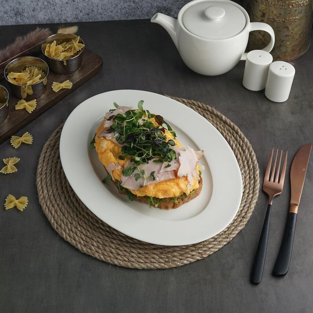 Блюдо овальное 30*22,5 см h1,9 см   Noble [1]