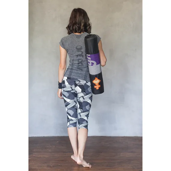 Чехол для йога-коврика, 68 × 22 см (для толщины до 6 мм), цвет чёрный