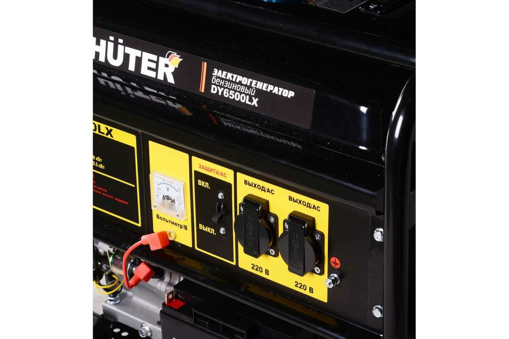 Электрогенератор DY6500LX с колёсами и аккумулятором Huter
