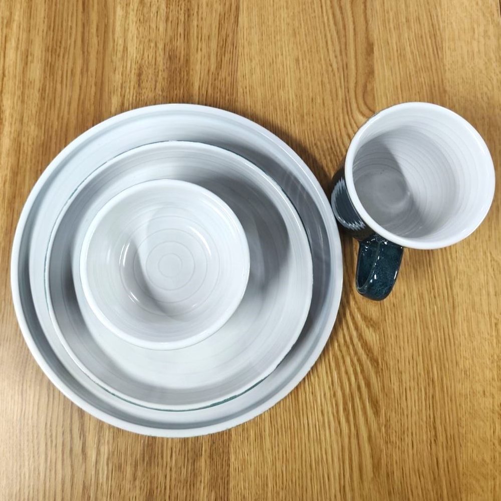 Выгодное предложение № 8. Набор на 4 персоны (16 предметов)