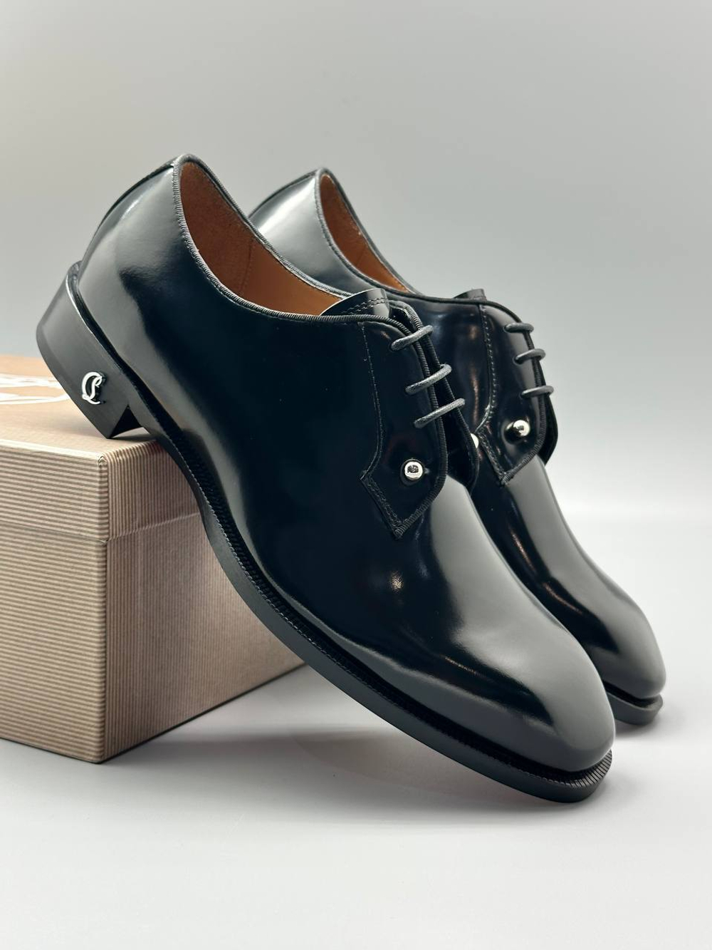 Туфли Christian Louboutin