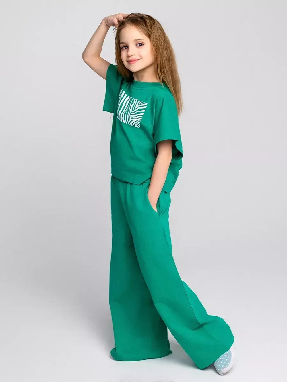 Костюм для девочки, футболка и брюки