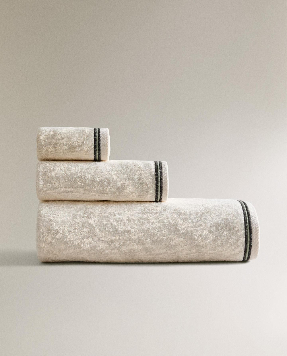 Zara Home - Хлопковое полотенце с двойной гирляндой, белый, 90х150 см