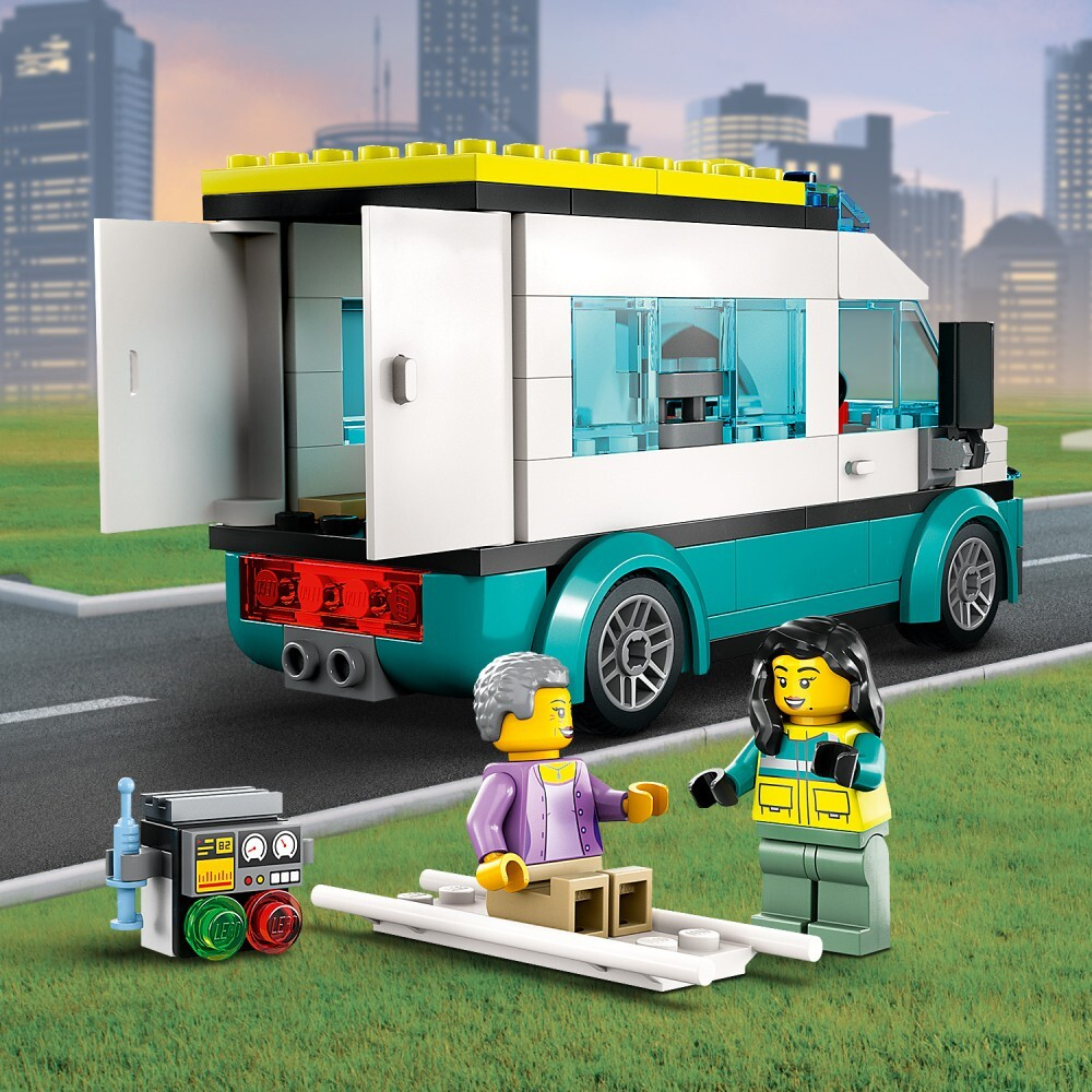 LEGO City - Парковка для машин экстренной помощи 60371