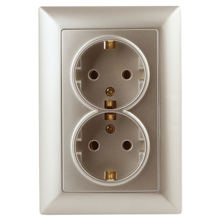 4-205-04 Intro Розетка 2X2P+E Schuko, 16А-250В, СУ, Solo, шампань