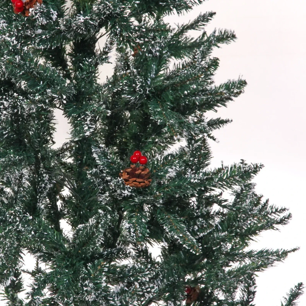 Ёлка «Морозное утро» 210 см, ПВХ с шишками, ягодами и белым инеем (700 веток)