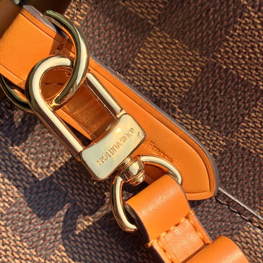 Louis Vuitton NeoNoe MM