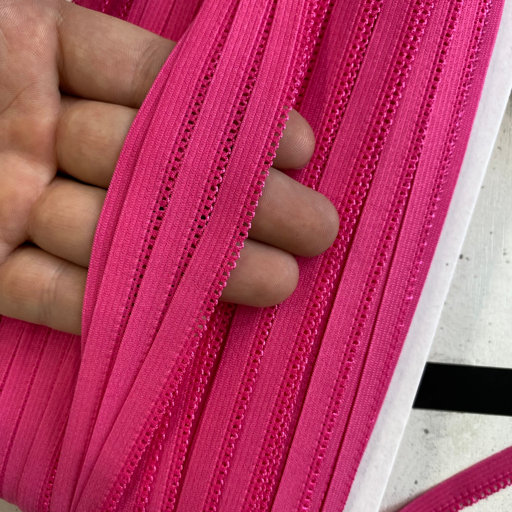 Резинка отделочная ажурная розовый неон 10 мм, цв. 909