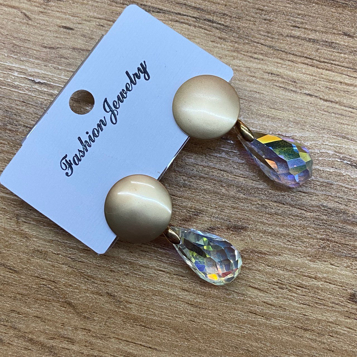 Серьги-гвоздики Сhameleon пластина круг матовый подвеска капля граненая плоская удлиненная металл золотистый