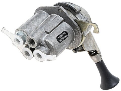 КРАН 9617231110 (ан. 100-3537310) РУЧНОГО ТОРМОЗА НА КАМАЗ 6520 3 ОТВ. / ZTD