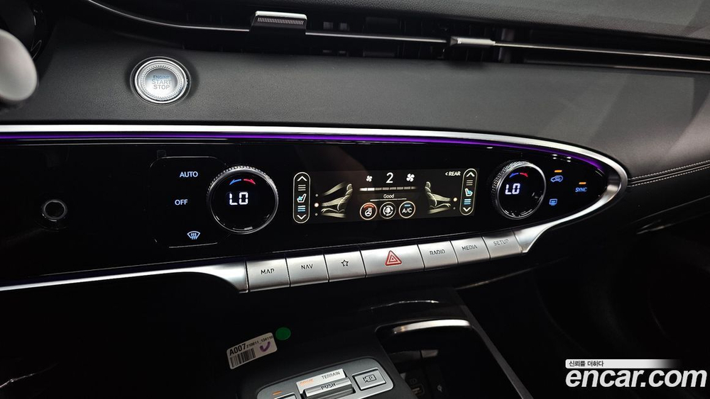 Genesis GV70 2.5T Бензин AWD (08.2021)