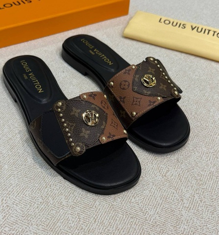 Сабо Louis Vuitton
