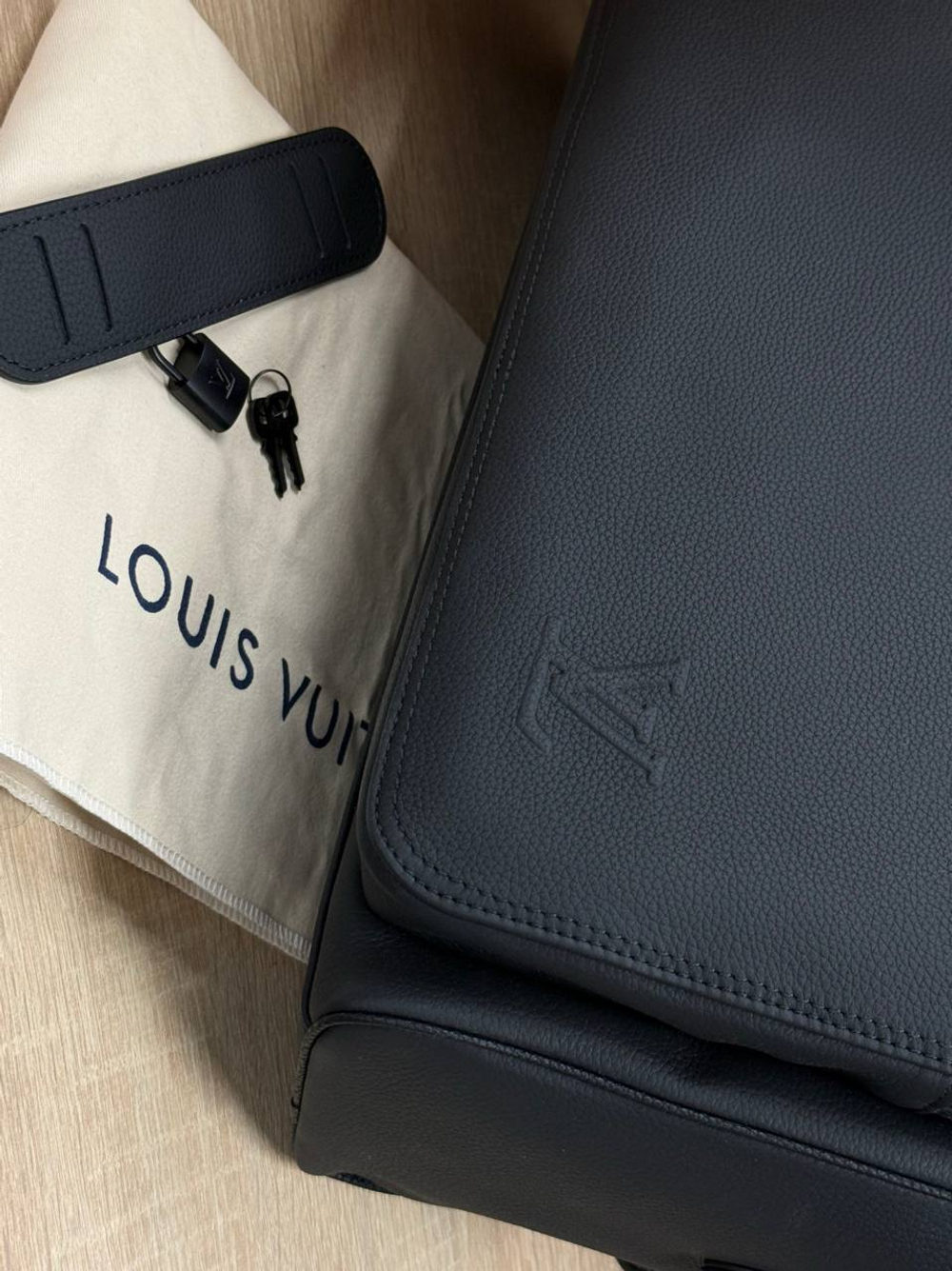 Деловая сумка Louis Vuitton