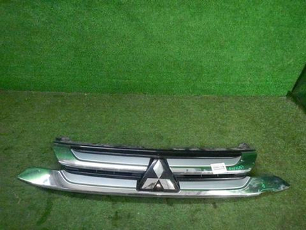 Решетка радиатора Mitsubishi Outlander 3 (2015-2018)
