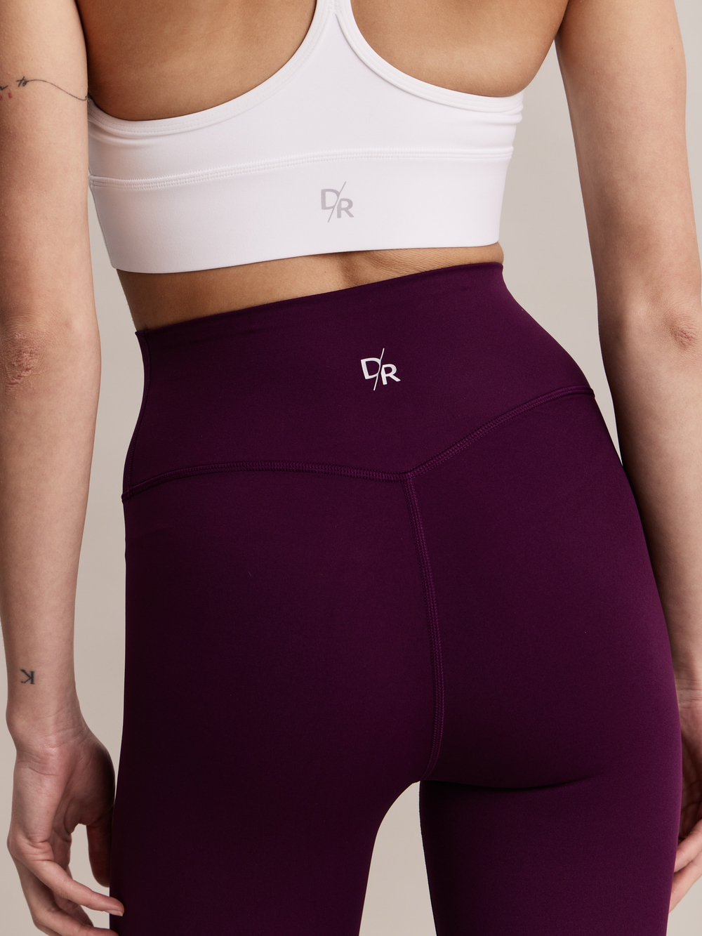 Лосины Hailey Leggings in Dark Purple