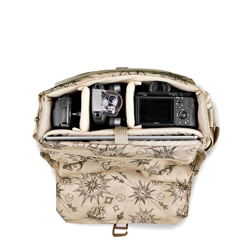 National Geographic NG 2347 New Earth Explorer