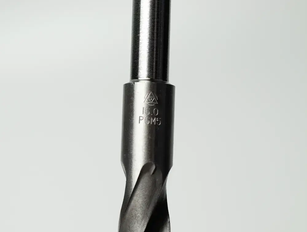 Сверло по металлу 16,0 мм Р6М5 с проточкой 12 мм ВИЗ , 1 шт