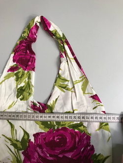 Топ с ярким принтом и открытой спиной 42 размер