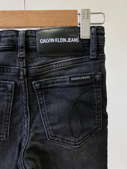 Джинсы Calvin Klein