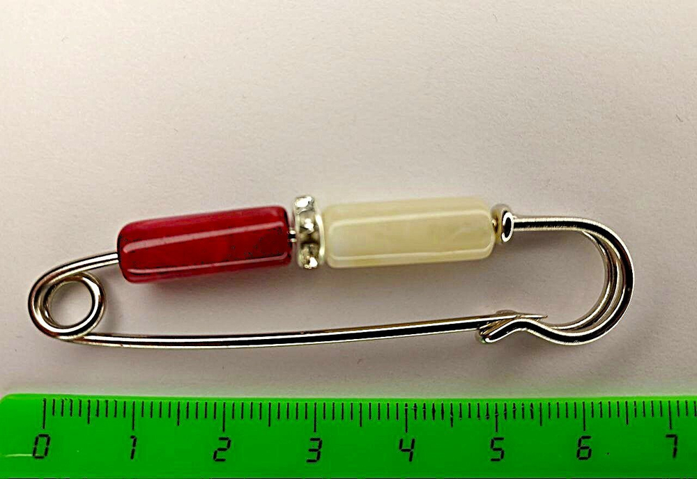 Булавка брошь " Яшма"для кардигана, пальто, костюмов, платков . Цвет красный