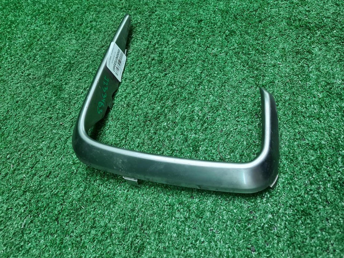 Молдинг бампера Hyundai Grand Santa Fe 3 (15-18)