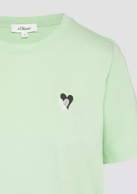 Футболка Relaxed Fit с вышивкой в виде сердца s.Oliver