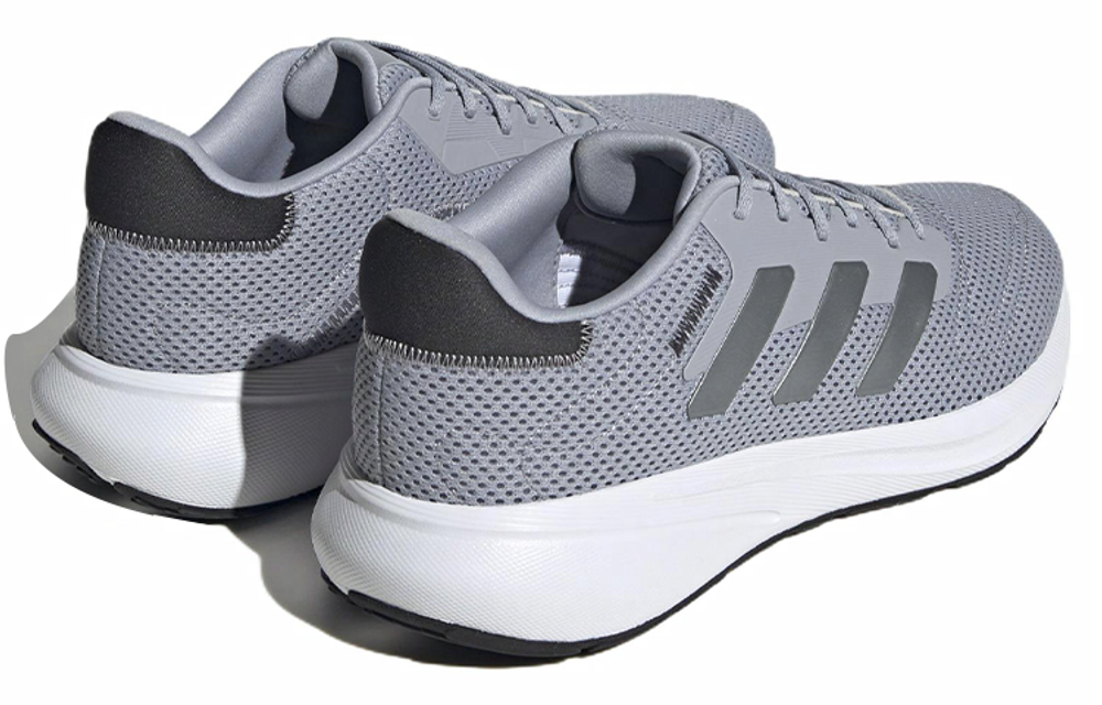 Кроссовки Adidas Response