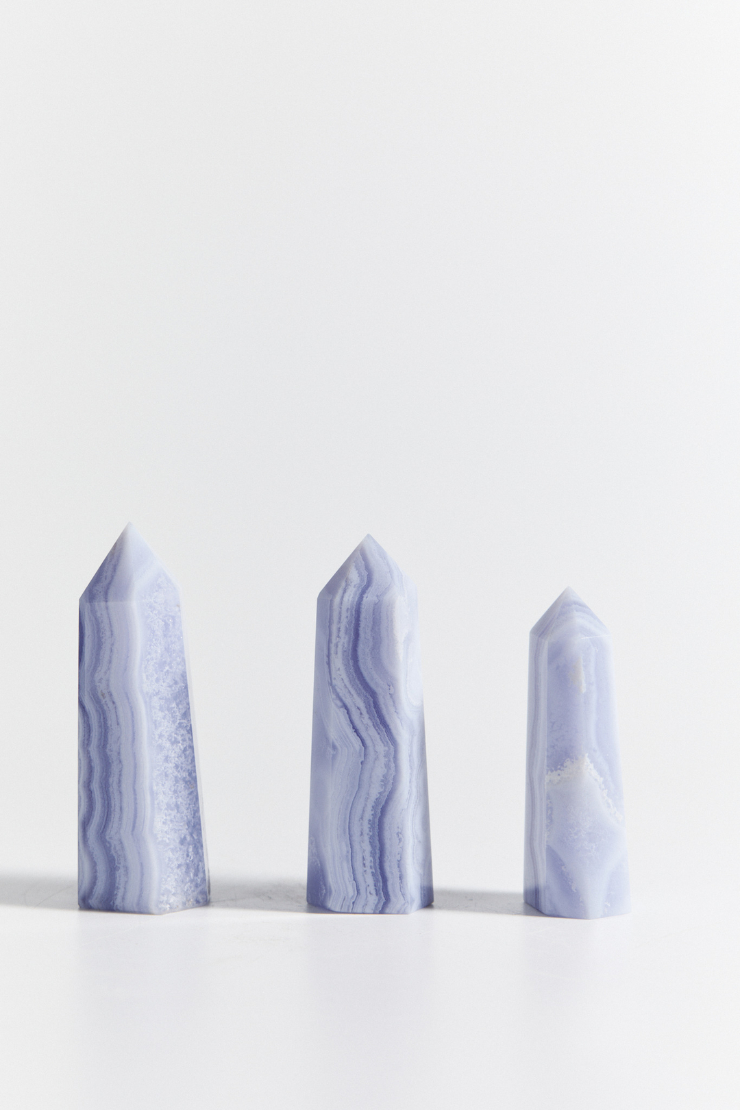 Голубой кружевной агат призма