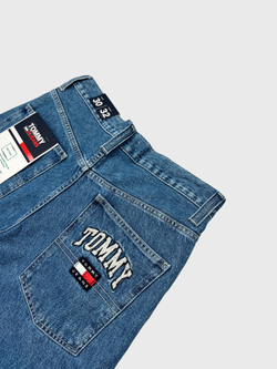 Джинсы Tommy Jeans Baggy Fit Tommy Logo Medium Wash