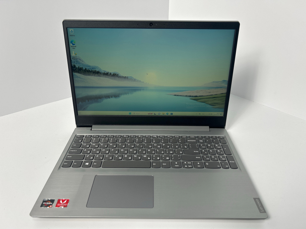 Ноутбук Lenovo ideapad S145-15API. Конфигурация: CPU: AMD Ryzen 5 3500U 2.1 ГГц, RAM: 8ГБ, HDD: 1000ГБ, SSD: 128 ГБ, GPU: AMD Radeon Vega 8, OS: Free DOS, LCD: 15.6 "; 1920х1080, Цвет: серебристый, Состояние: B1