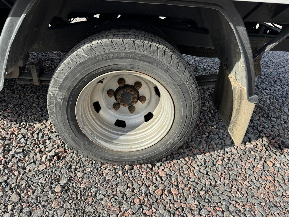 UAZ Profi 236031-911-04 (Рефрижератор, Бензин/Газ, 2,7 л, 150 л.с.)