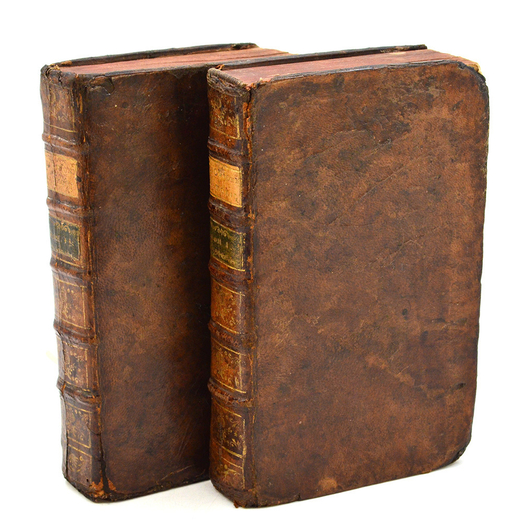 Ладвокат Ж. Б. Историко-Портативный Словарь. В 2 т. Т. 1-2. Париж, 1758. На французском языке.