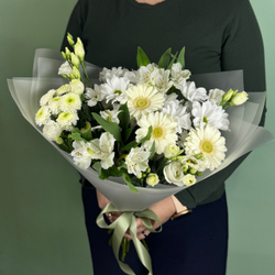 Авторский букет «Жемчужная весна» (размер S)