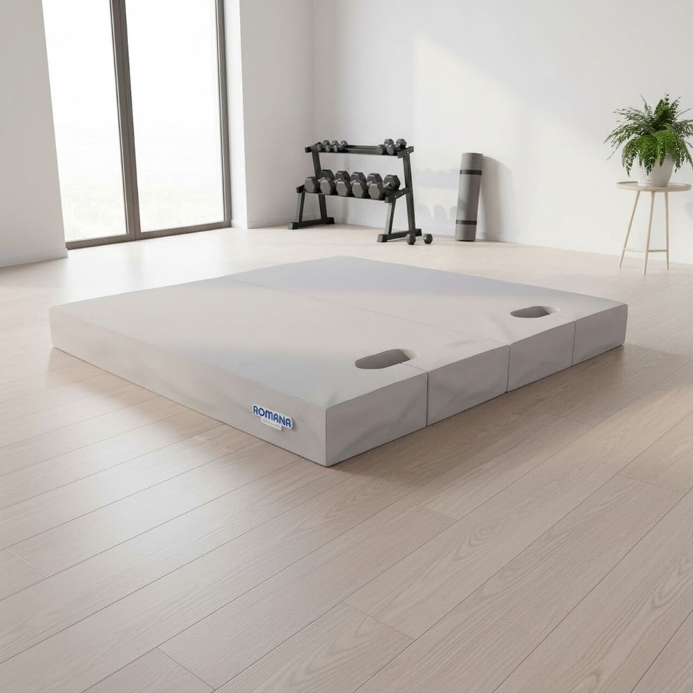 Мат с прорезями для шведской стенки (мягкий щит) Romana 1000*1000*100 , в 2 сложения