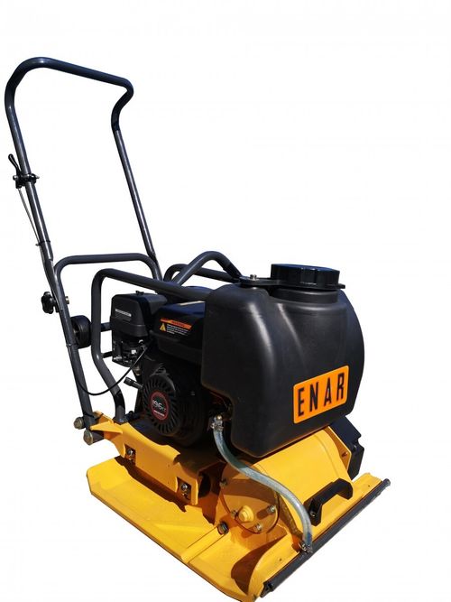 Виброплита бензиновая ENAR EAG90D ( Loncin G200F / 90 кг) 450 мм