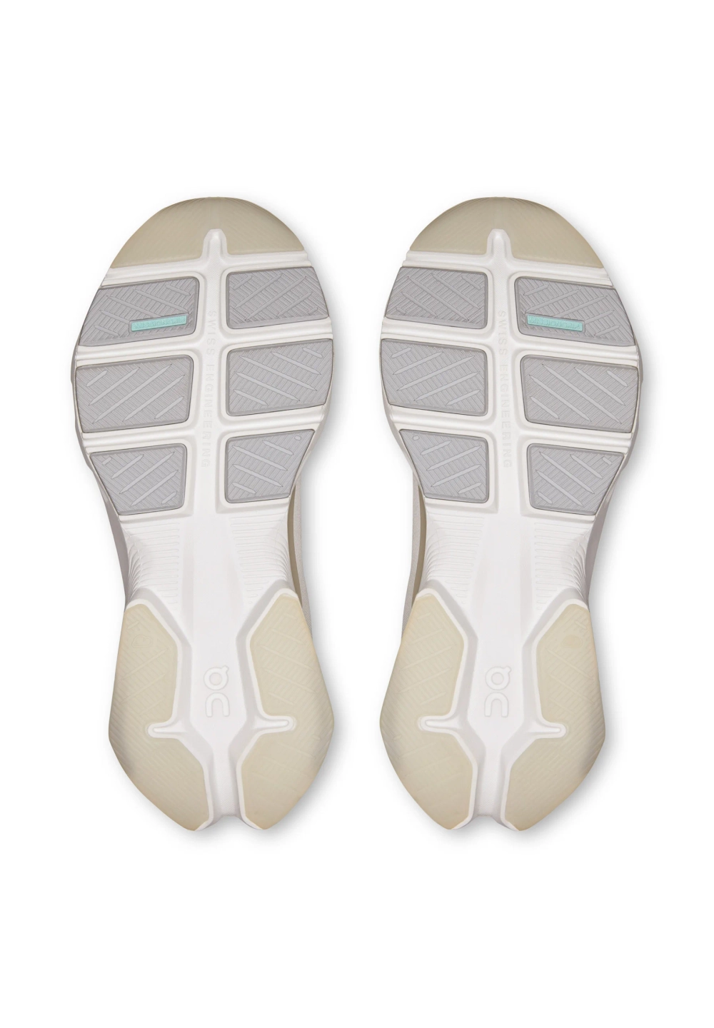 Женские Кроссовки On Cloudpulse 2 White | White