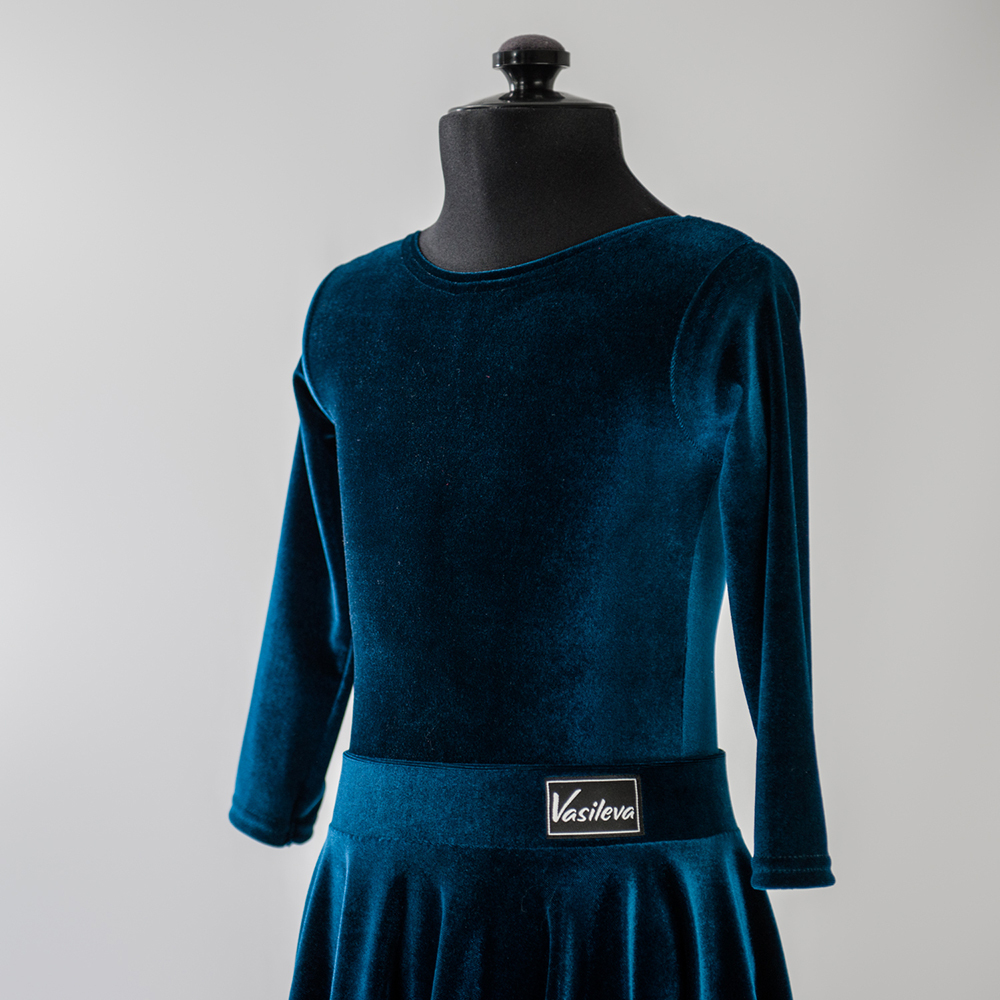 бархатное платье для танцев