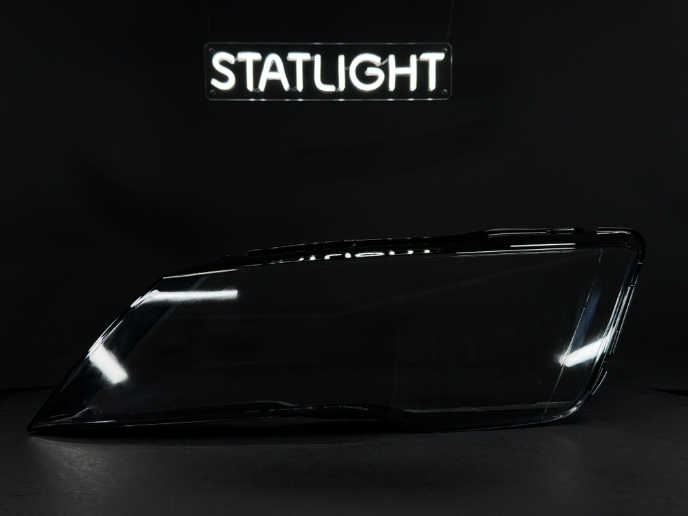 Левое стекло фары AUDI A7 2010-2014