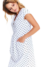 Сорочка свободного кроя в горошек (Размер: M) (Цвет: белый)