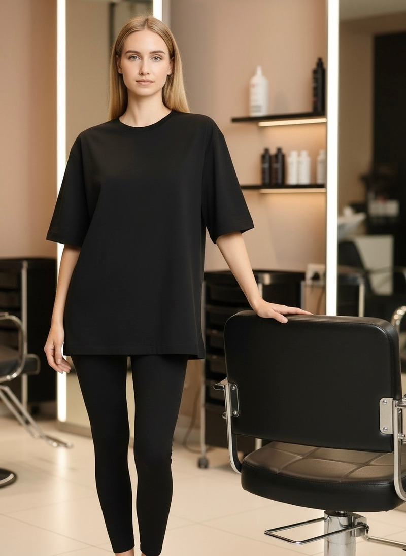 Футболка женская черная оверсайз для парикмахера