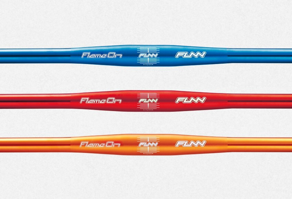 Руль Funn Flame On Bar / 31.8 9° Back Sweep 710mm 0 rise синий