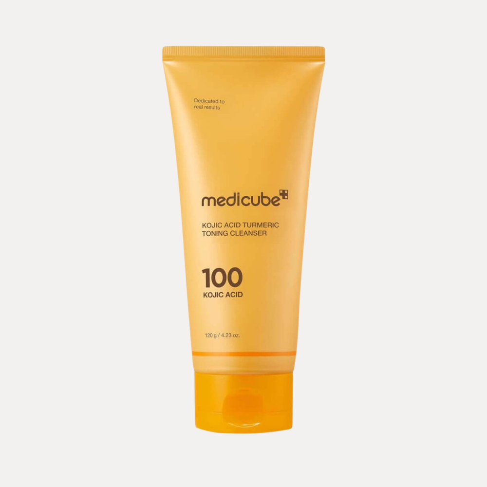 MEDICUBE Пенка для умывания с кислотами Kojic Acid Turmeric Toning Cleanser (120 г)
