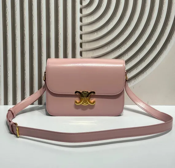 Сумки CELINE CLASSIQUE TRIOMPHE из блестящей кожи
