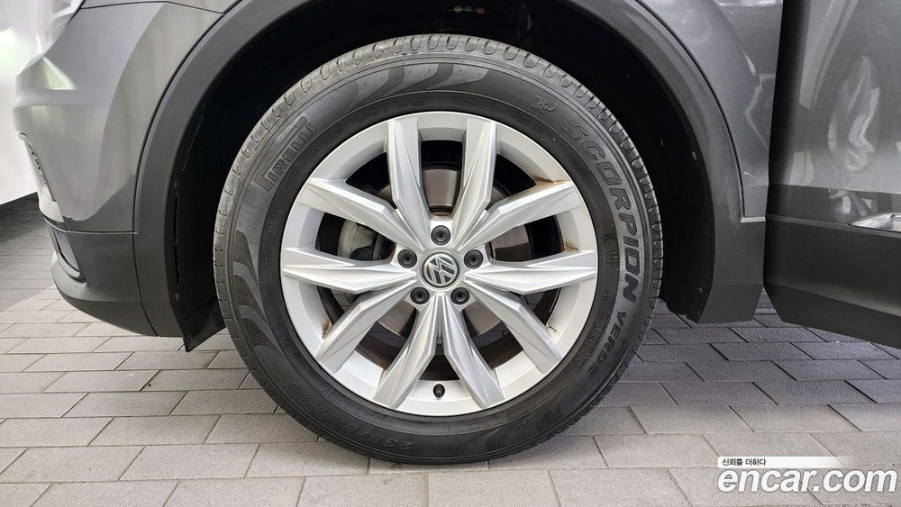 Volkswagen Tiguan 2 Generation 2.0 TDI Premium (01.2020)