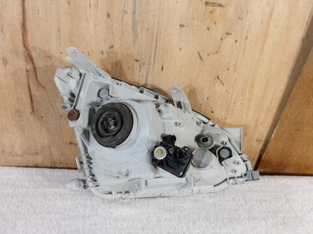 фара левая Toyota Premio ZZT240 2005 20-438