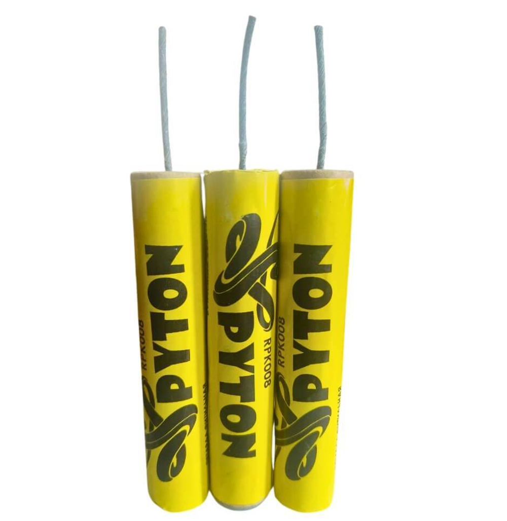 Петарды RPK008 от РПК Залп, особая фасовка 3 шт.