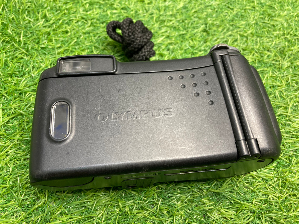 Olympus SuperZoom 70 / Zoom 2000 / OZ 70